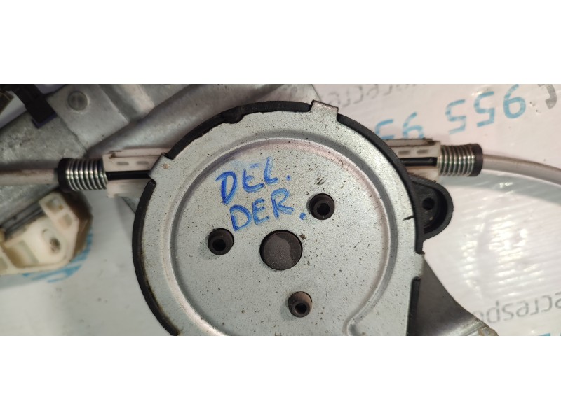 ELEVALUNAS DELANTERO DERECHO 08423R  - imagen 3