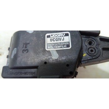 MOTOR APERTURA TRAMPILLAS CLIMATIZADOR EA1F0EDFAD02  - miniatura 2