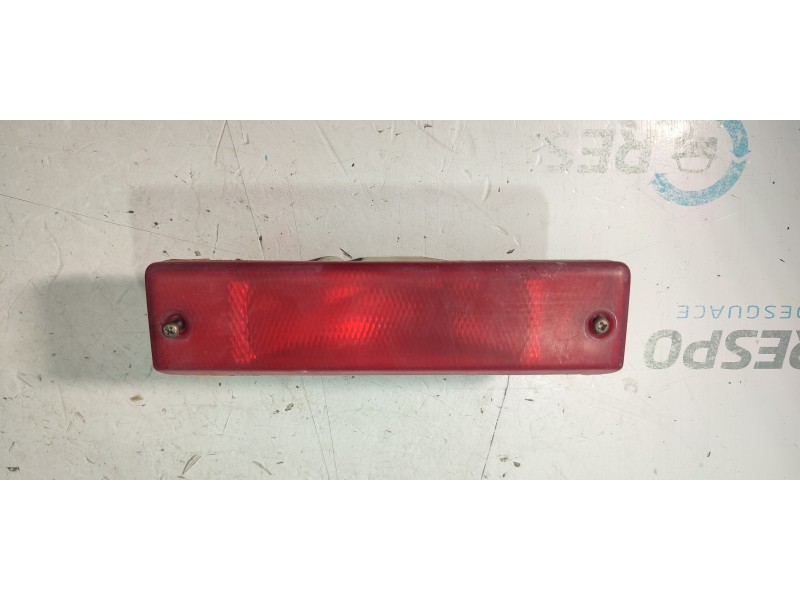 LUZ CENTRAL DE FRENO  - imagen 1