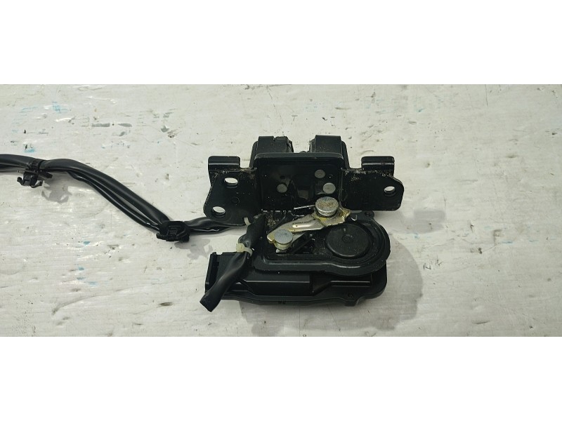 CERRADURA MALETERO / PORTON  - imagen 1