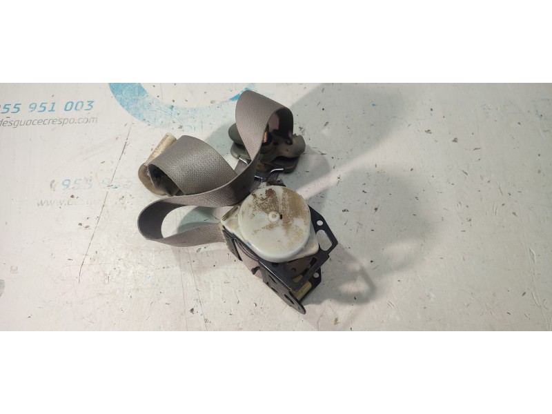 CINTURON SEGURIDAD TRASERO DERECHO  - imagen 1