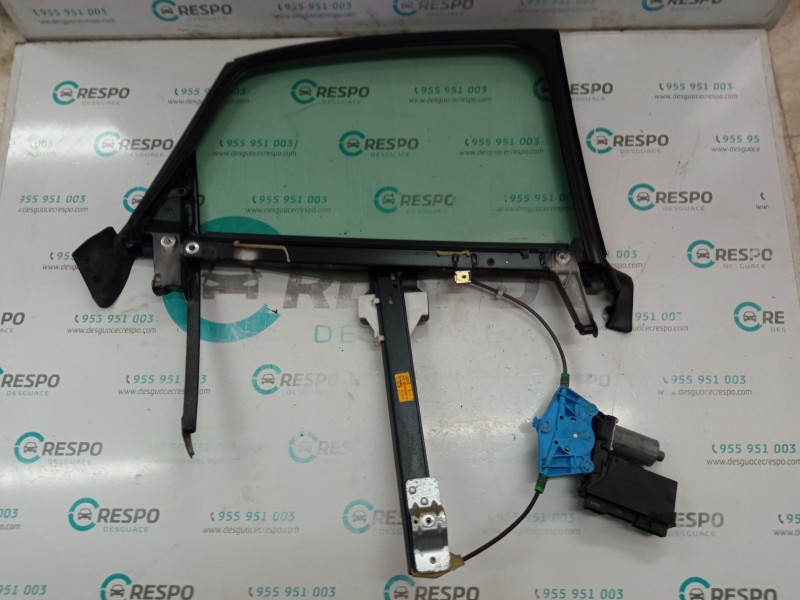 ELEVALUNAS TRASERO IZQUIERDO 8E0839461B  - imagen 2