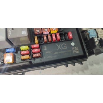 CAJA RELES / FUSIBLES 13449210  - miniatura 2