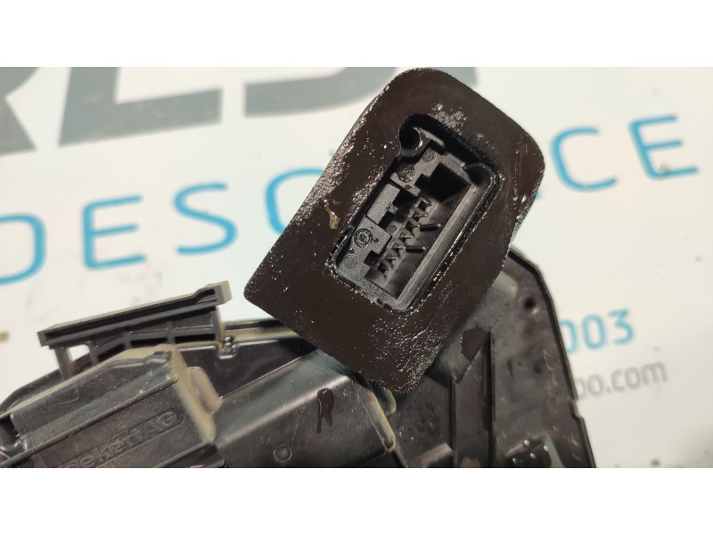 CERRADURA PUERTA DELANTERA DERECHA 5K1837016E  - imagen 2