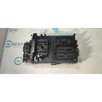 CAJA RELES / FUSIBLES 13449210  - miniatura 3