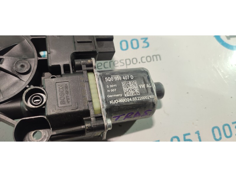 MOTOR ELEVALUNAS TRASERO IZQUIERDO 5Q0959407D  - imagen 2