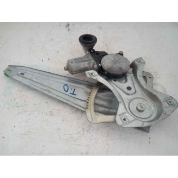 ELEVALUNAS TRASERO DERECHO 857200D120 