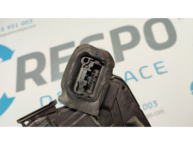 CERRADURA PUERTA TRASERA DERECHA 5K4839016O  - imagen 3