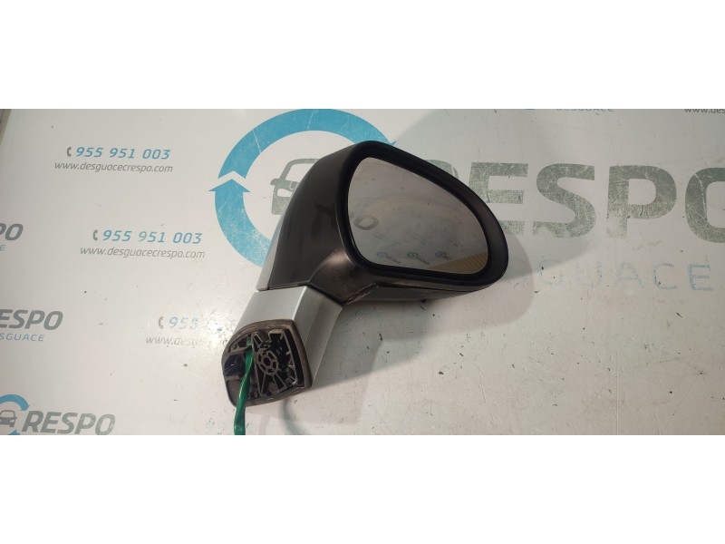 RETROVISOR DERECHO  - imagen 1
