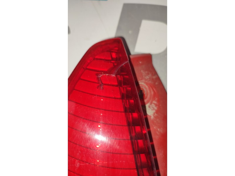 PILOTO TRASERO IZQUIERDO  - imagen 2