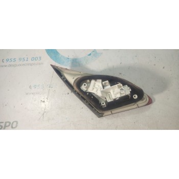 PILOTO TRASERO DERECHO INTERIOR  - miniatura 2