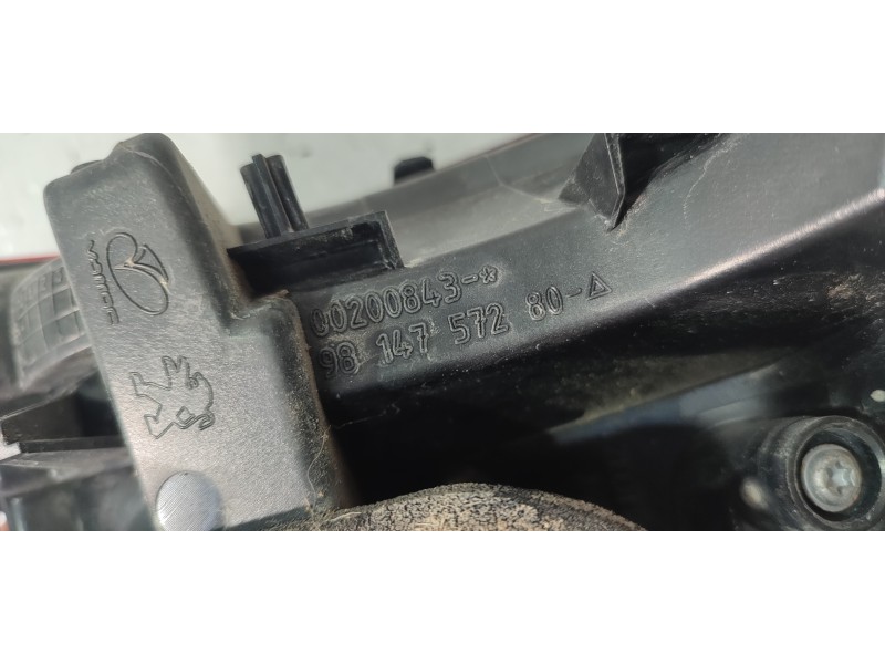 PILOTO TRASERO DERECHO INTERIOR 9814757280  - imagen 3