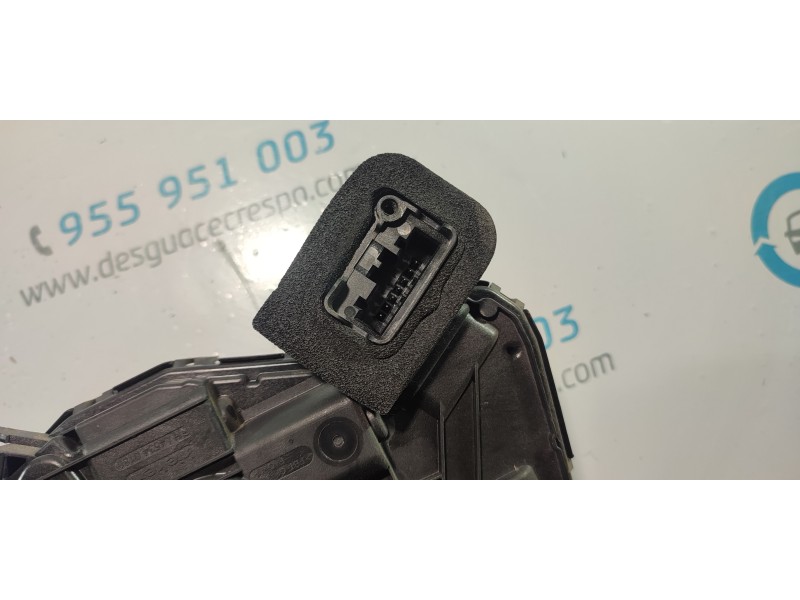 CERRADURA PUERTA DELANTERA DERECHA 5TB837016E  - imagen 2