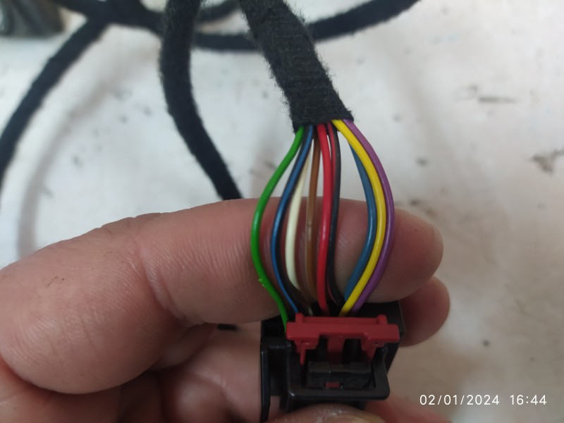 RETROVISOR DERECHO 3C0857934  - imagen 4