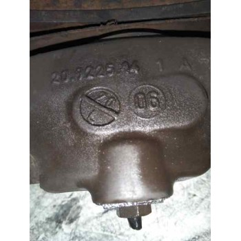 PINZA DE FRENO TRASERA DERECHA 209225141A  - miniatura 3