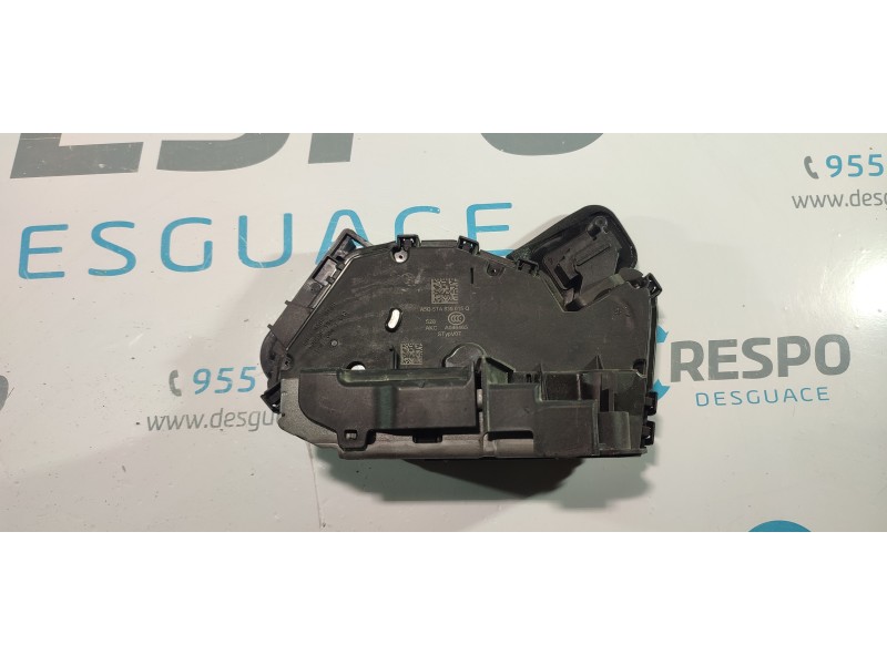 CERRADURA PUERTA TRASERA IZQUIERDA 5TA839015Q  - imagen 1