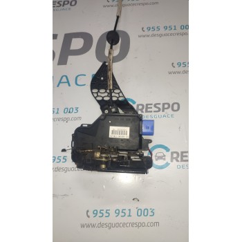 CERRADURA PUERTA TRASERA DERECHA 3D1837016 