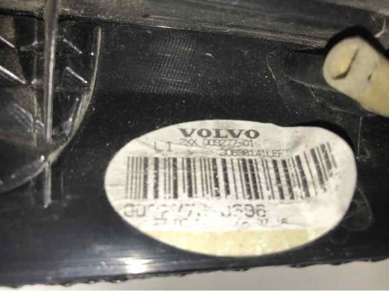 PILOTO TRASERO IZQUIERDO 30698141  - imagen 2