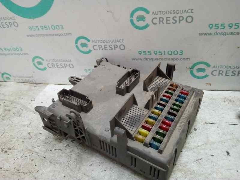 CAJA RELES / FUSIBLES 8200148810 8200004201E  - imagen 3