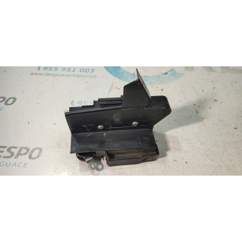 CERRADURA PUERTA TRASERA IZQUIERDA 825033585R 