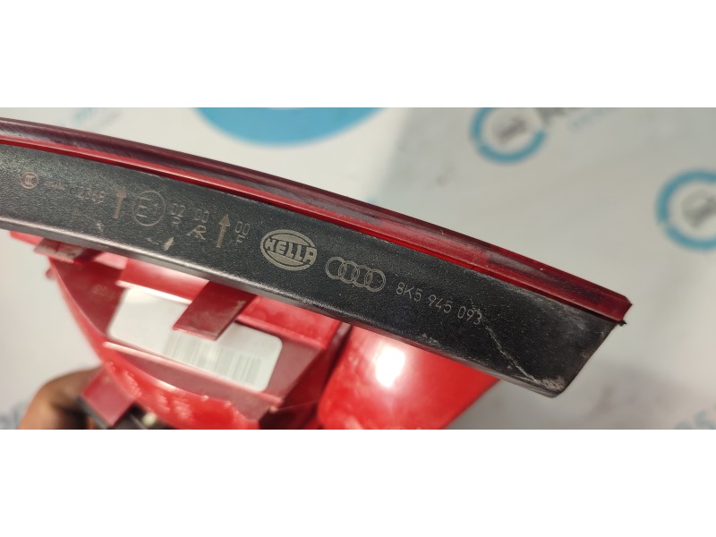 PILOTO TRASERO IZQUIERDO INTERIOR 8K5945093  - imagen 2