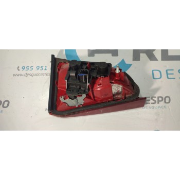 PILOTO TRASERO DERECHO INTERIOR 8K5945094  - miniatura 2