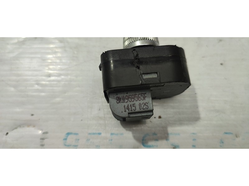 MANDO RETROVISOR 8K0959565F  - imagen 2