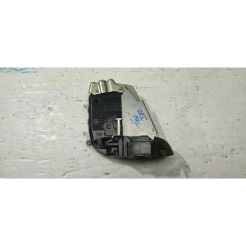 CERRADURA PUERTA TRASERA IZQUIERDA 