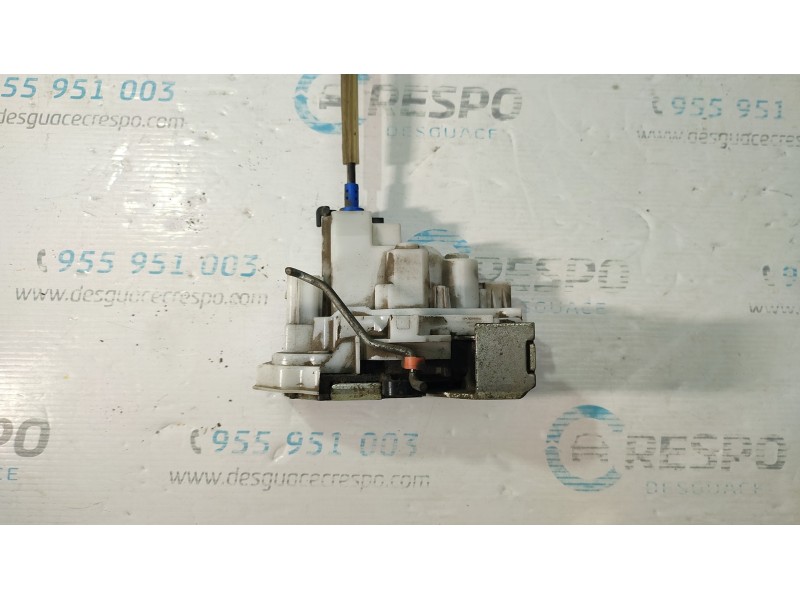 CERRADURA PUERTA DELANTERA DERECHA  - imagen 1