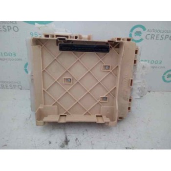 CAJA RELES / FUSIBLES 8273012X70A 6358-3366 3HC39KWB - miniatura 2