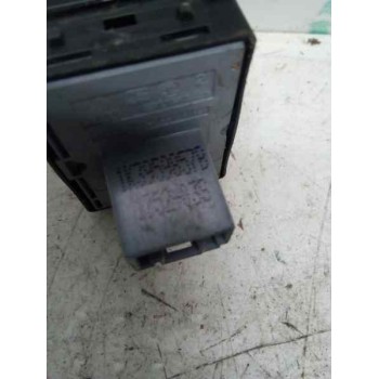 MANDO ELEVALUNAS DELANTERO IZQUIERDO 1K3959857B  - miniatura 3