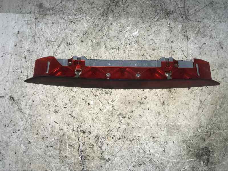 LUZ CENTRAL DE FRENO 7S7113A601AE  - imagen 3