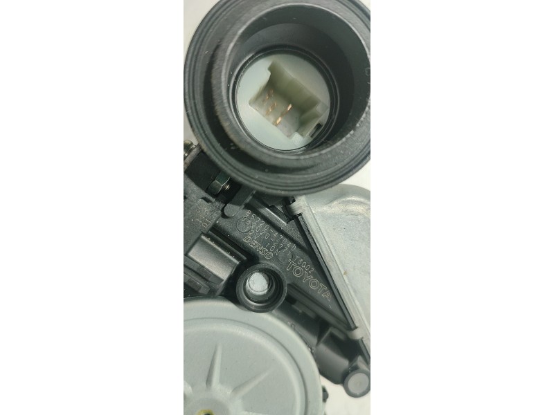 ELEVALUNAS DELANTERO IZQUIERDO 8572047040  - imagen 2