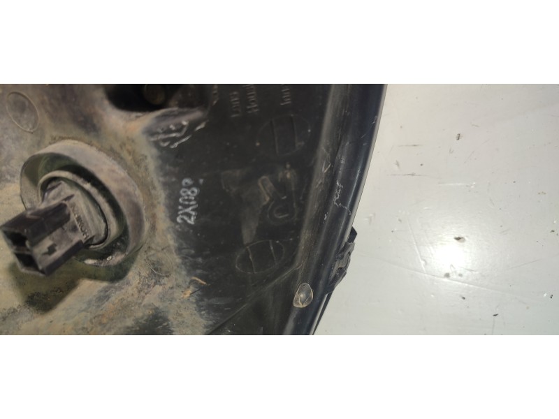 FARO DERECHO  - imagen 2