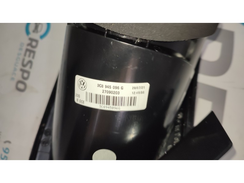 PILOTO TRASERO DERECHO 3C8945096G  - imagen 4