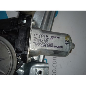 ELEVALUNAS TRASERO IZQUIERDO 857100D100  - miniatura 2