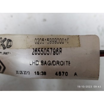 PILOTO TRASERO DERECHO INTERIOR 265505796R  - miniatura 3