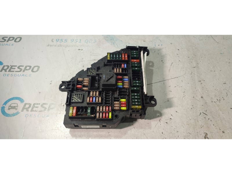 CAJA RELES / FUSIBLES 9210857  - imagen 1