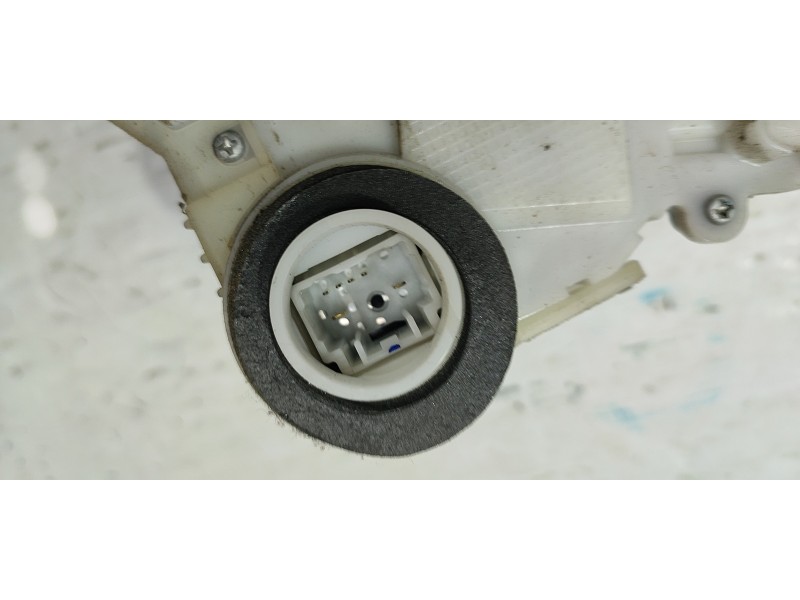 CERRADURA PUERTA DELANTERA DERECHA  - imagen 3