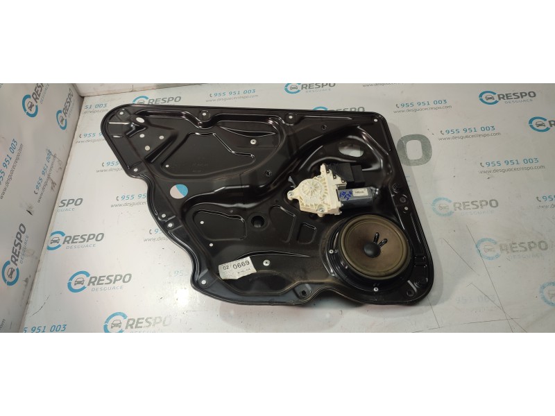 ELEVALUNAS TRASERO IZQUIERDO 3C4839755H  - imagen 1