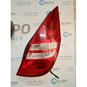 PILOTO TRASERO DERECHO 924022R0 