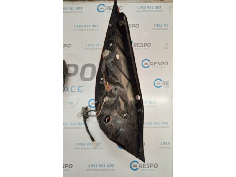 PILOTO TRASERO DERECHO 924022R0  - imagen 2