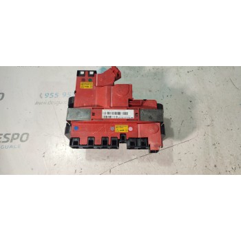 CAJA RELES / FUSIBLES 9177773  - miniatura 1