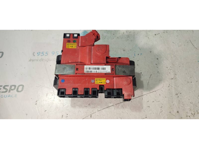 CAJA RELES / FUSIBLES 9177773  - imagen 1