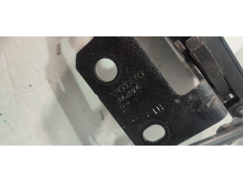 CERRADURA MALETERO / PORTON 30649107 30649106  - imagen 2