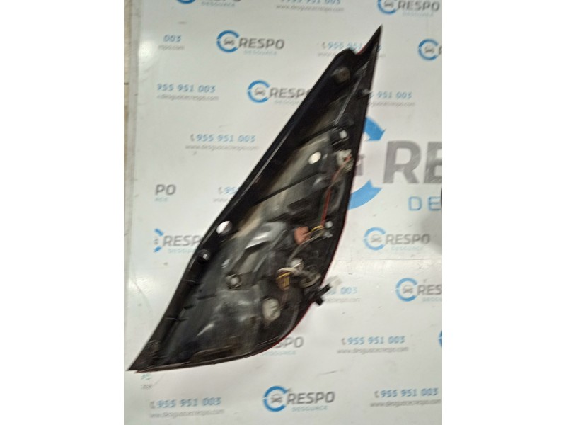 PILOTO TRASERO IZQUIERDO 924012R0  - imagen 2