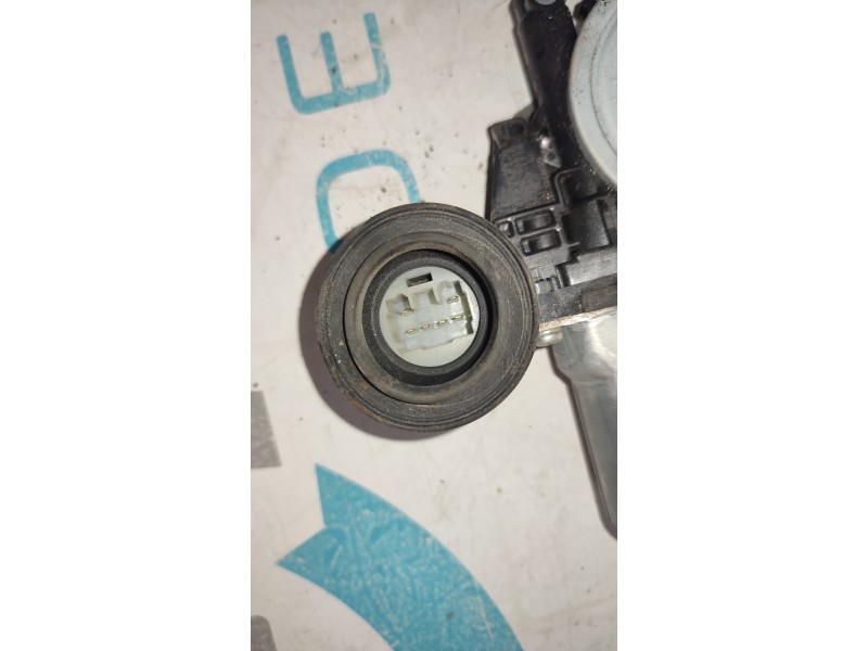 ELEVALUNAS TRASERO DERECHO 8572058010  - imagen 2