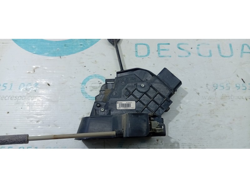 CERRADURA PUERTA DELANTERA DERECHA 30799302  - imagen 1