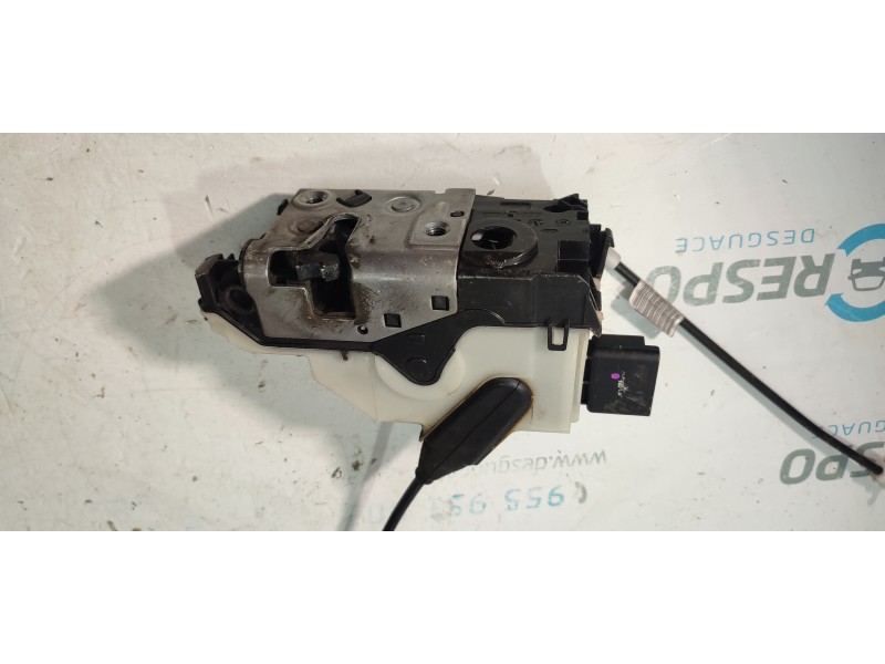 CERRADURA PUERTA DELANTERA DERECHA 9812500780  - imagen 4