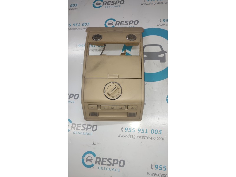 LUZ INTERIOR 7L0868403  - imagen 1